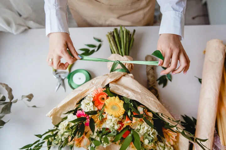 Independent florists at work